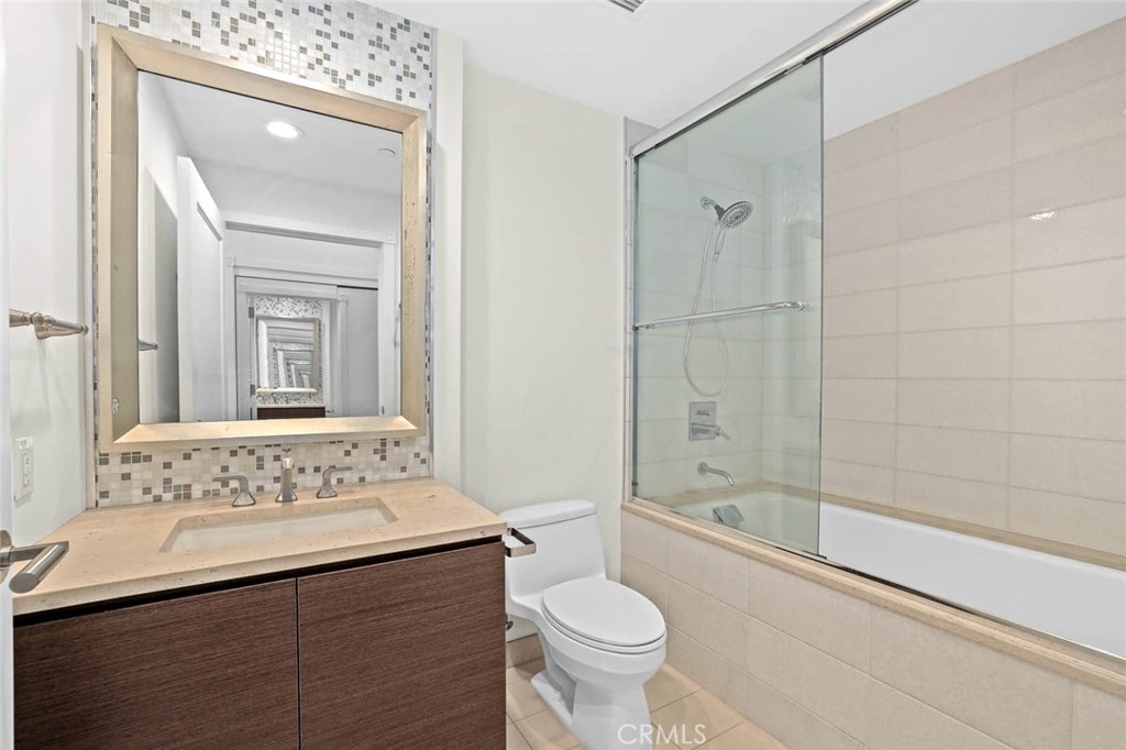 900 W Olympic 31j Property Photo 30