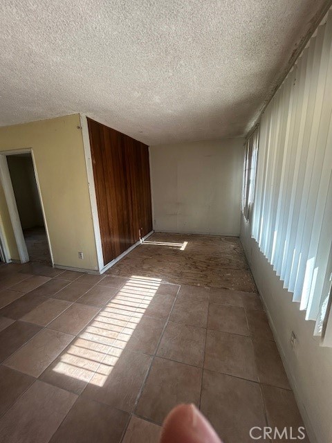 156 W 84th Property Photo 4