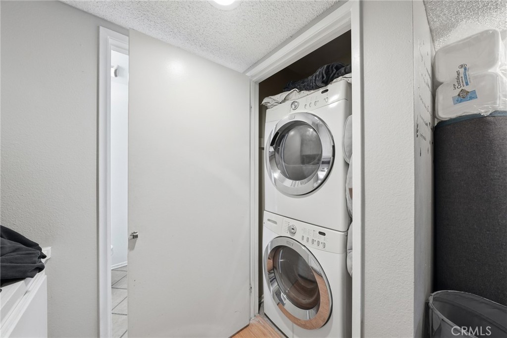 7640 Oso 318 Property Photo 17