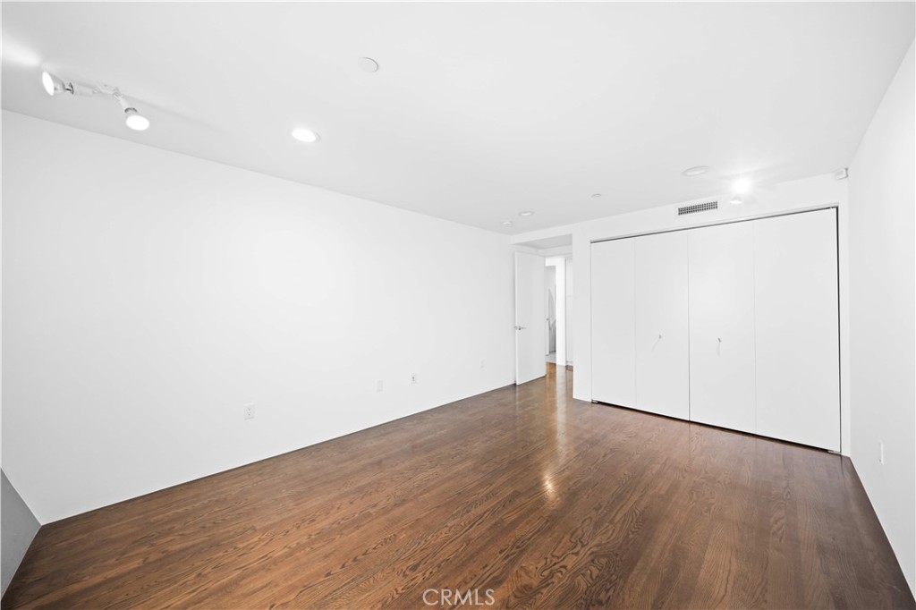 719 Venice Boulevard Property Photo 29