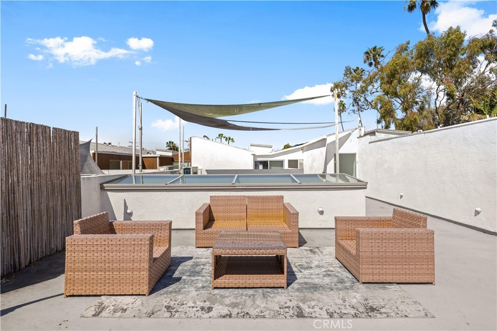 719 Venice Boulevard Property Photo 43