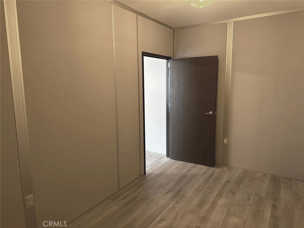 544 S Brea Property Photo 6
