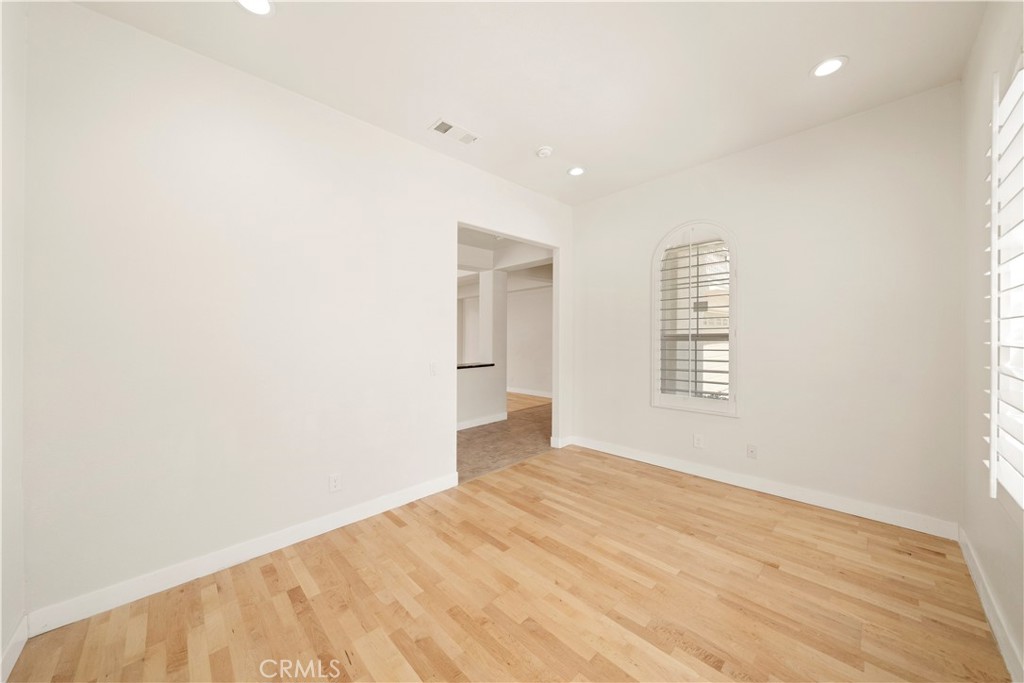 25122 Cliffrose Property Photo 10