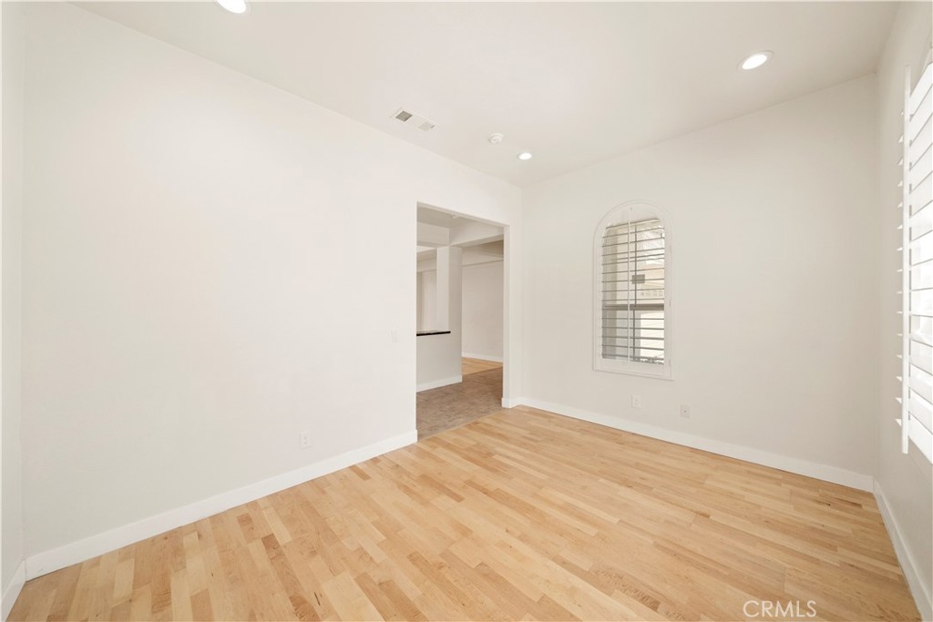 25122 Cliffrose Property Photo 10