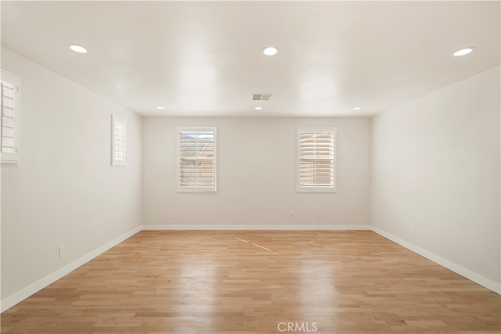 25122 Cliffrose Property Photo 20