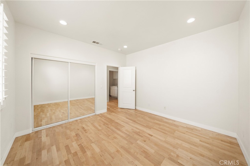 25122 Cliffrose Property Photo 24