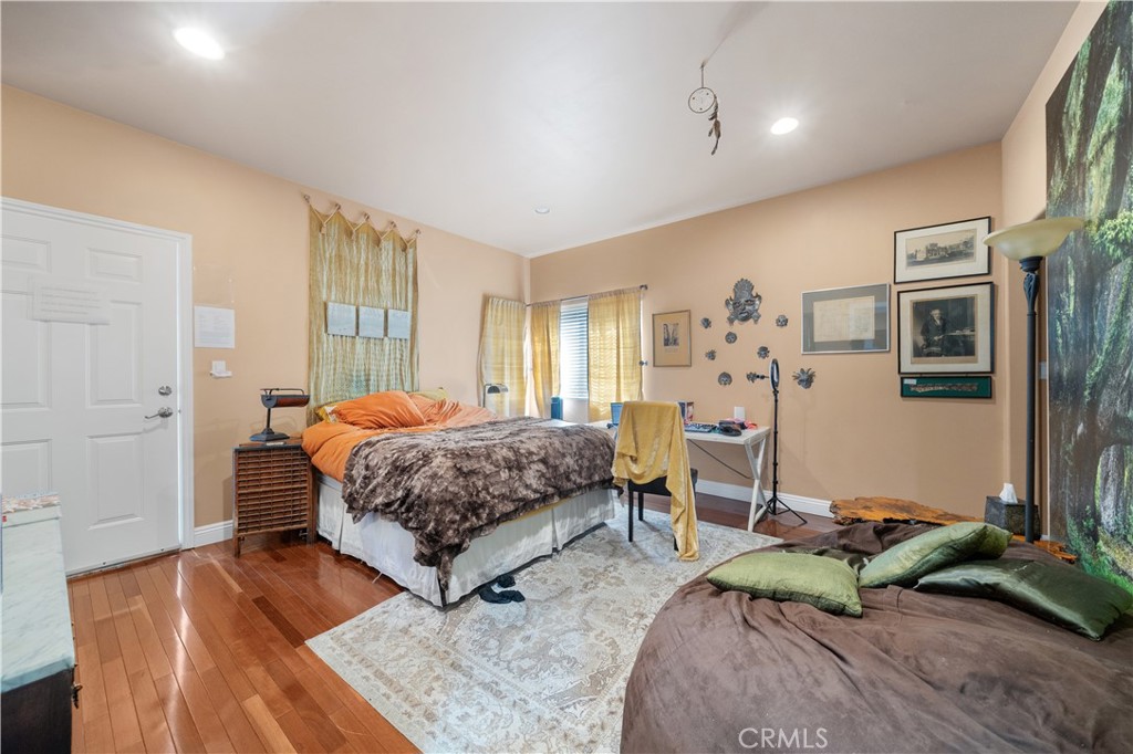 2516 Elsinore Street Property Photo 15