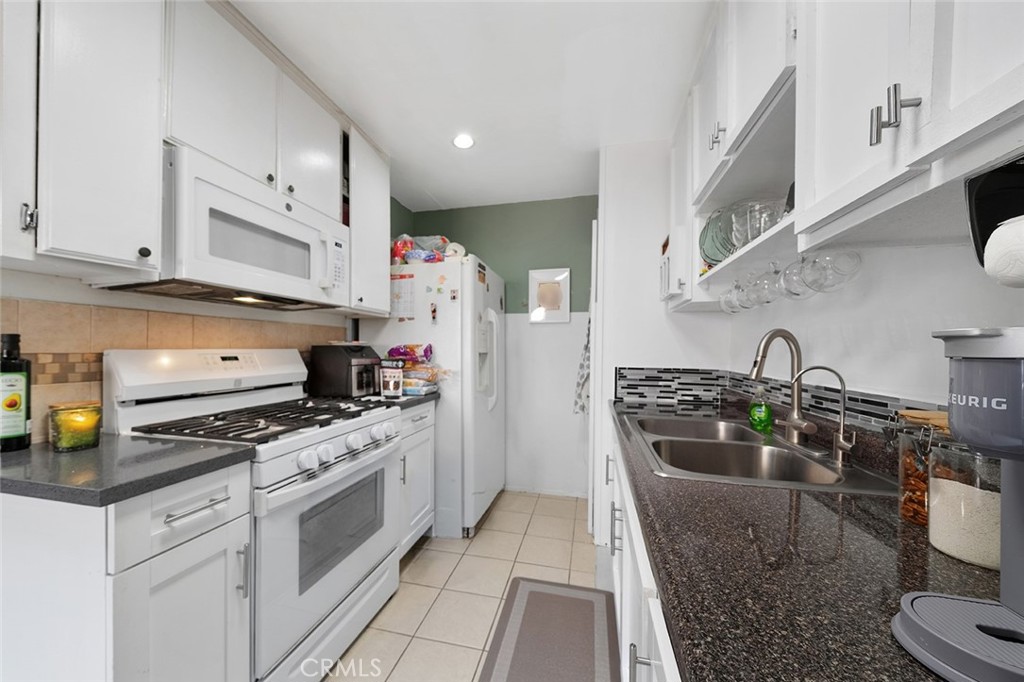 2516 Elsinore Street Property Photo 44