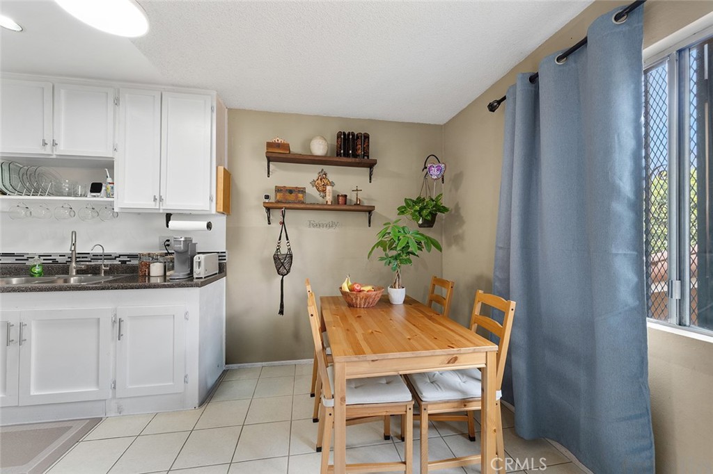 2516 Elsinore Street Property Photo 45