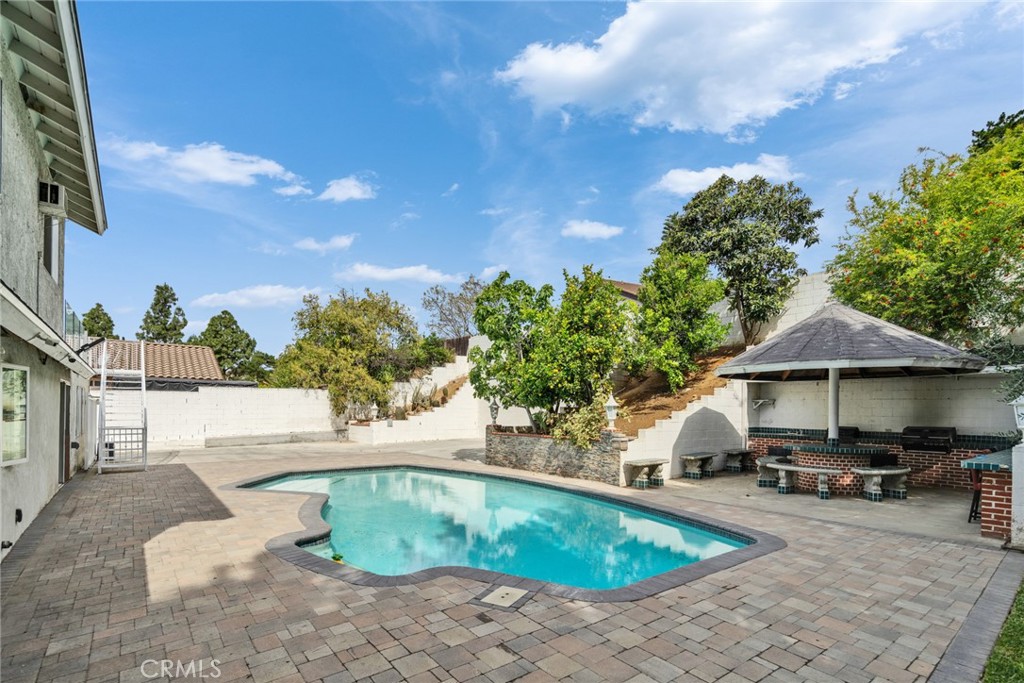 24017 Sunset Crossing Property Photo 16