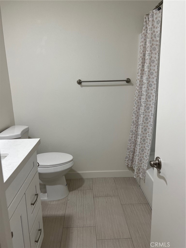 235 W 4th Street Property Photo 25