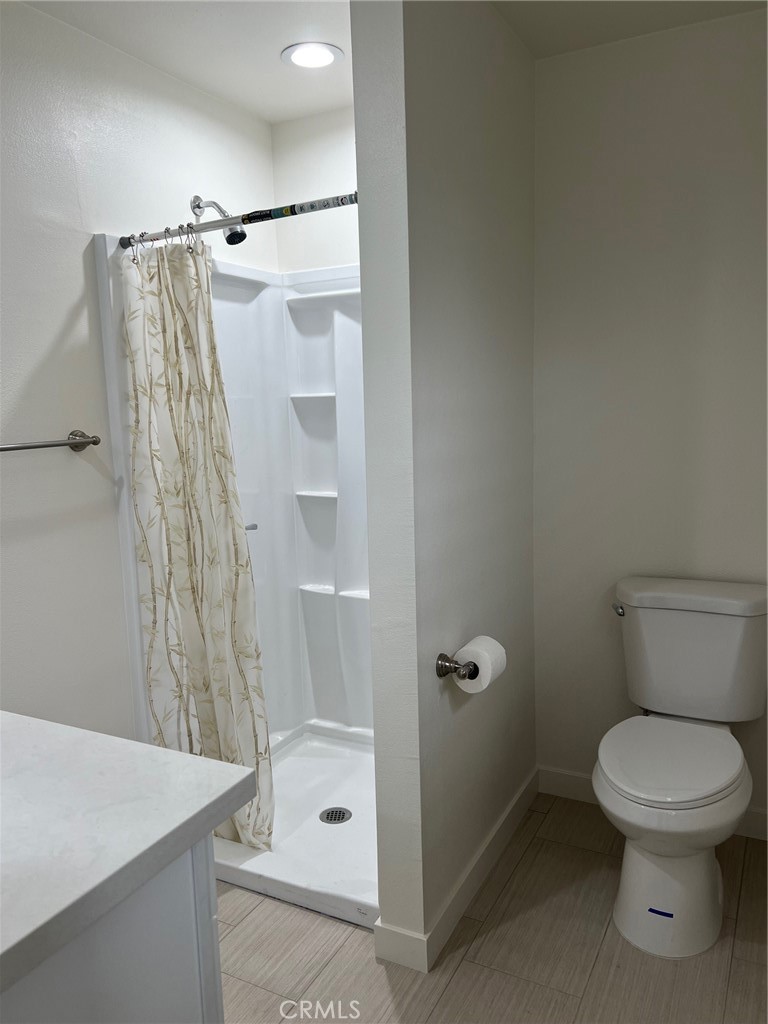 235 W 4th Street Property Photo 27