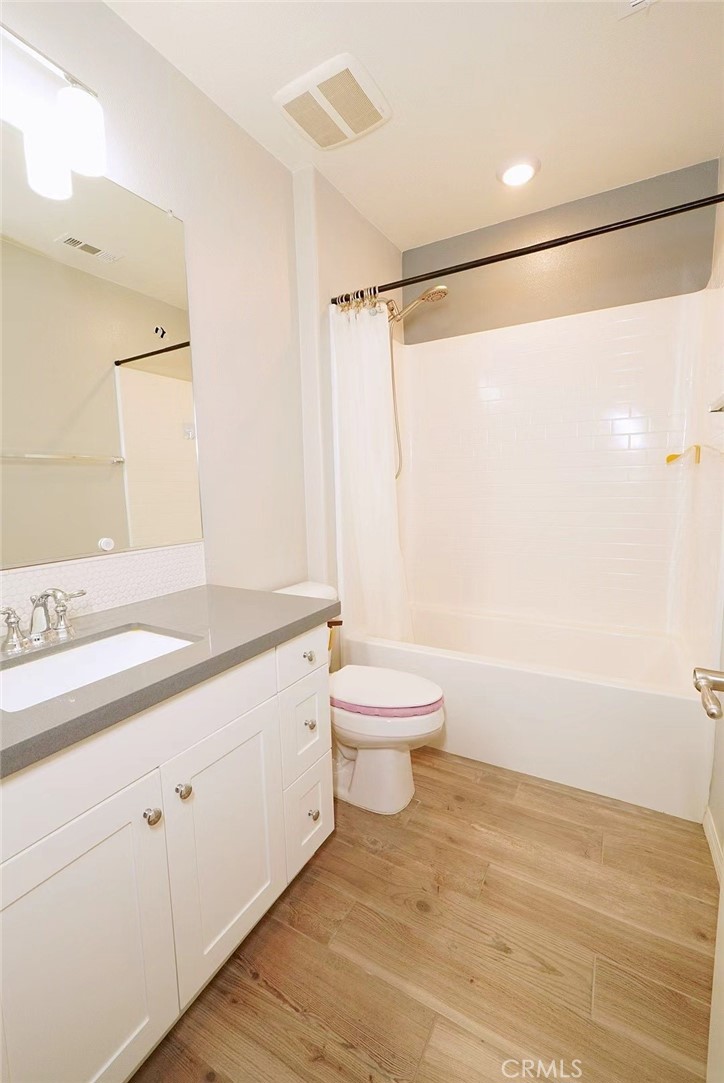 103 Cambria Court Property Photo 19