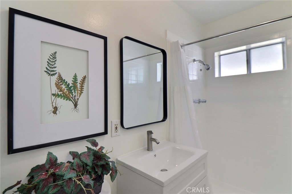 279 Parke Street Property Photo 27