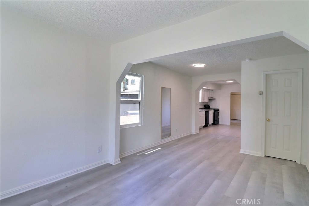 279 Parke Street Property Photo 35