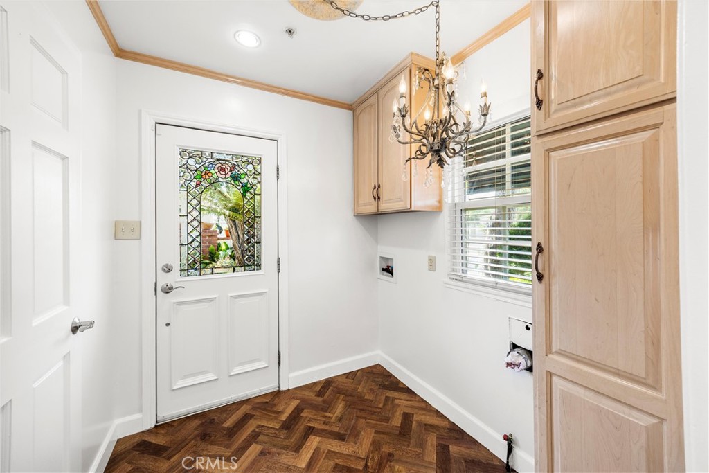 1820 Edgewood Drive Property Photo 20