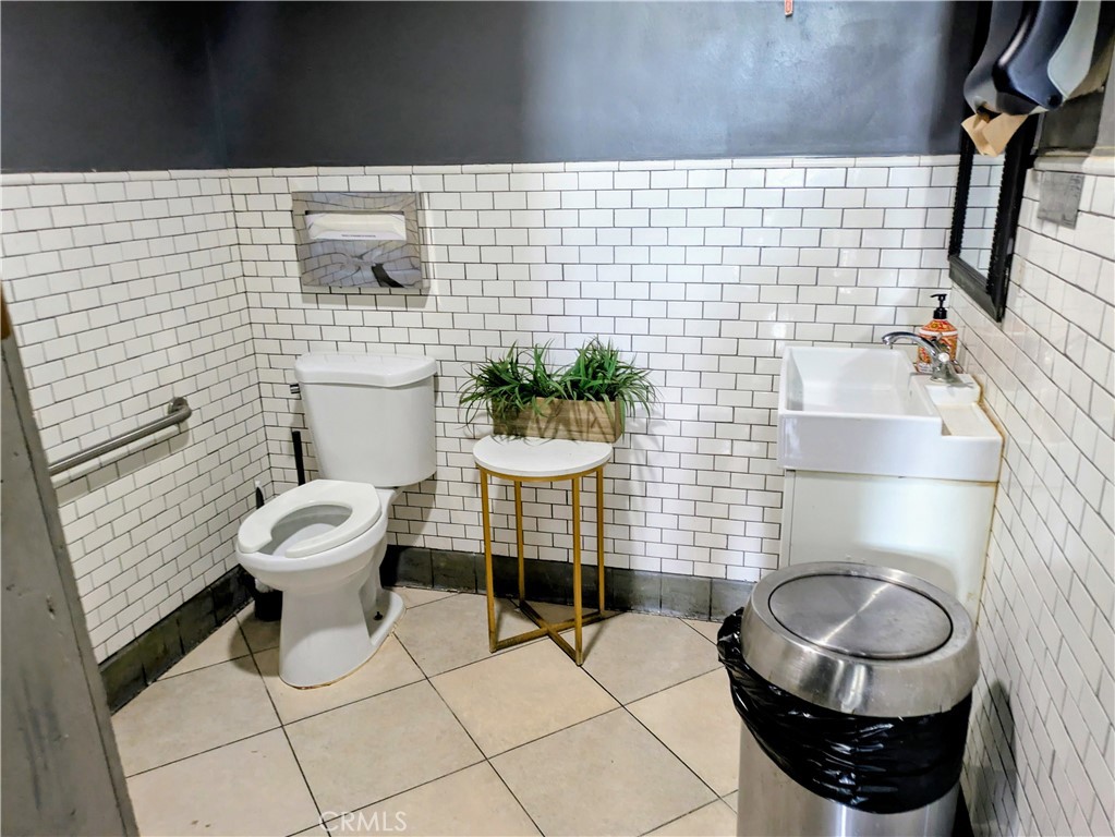 1757 Colorado Boulevard Property Photo 12