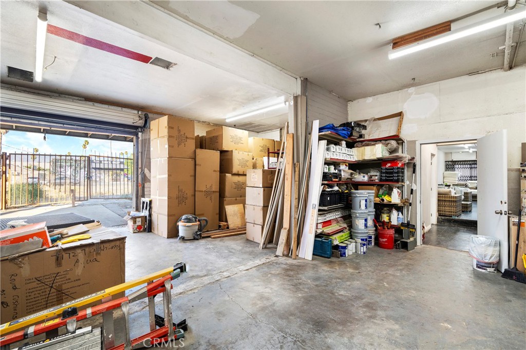 13659 Magnolia Avenue Property Photo 3