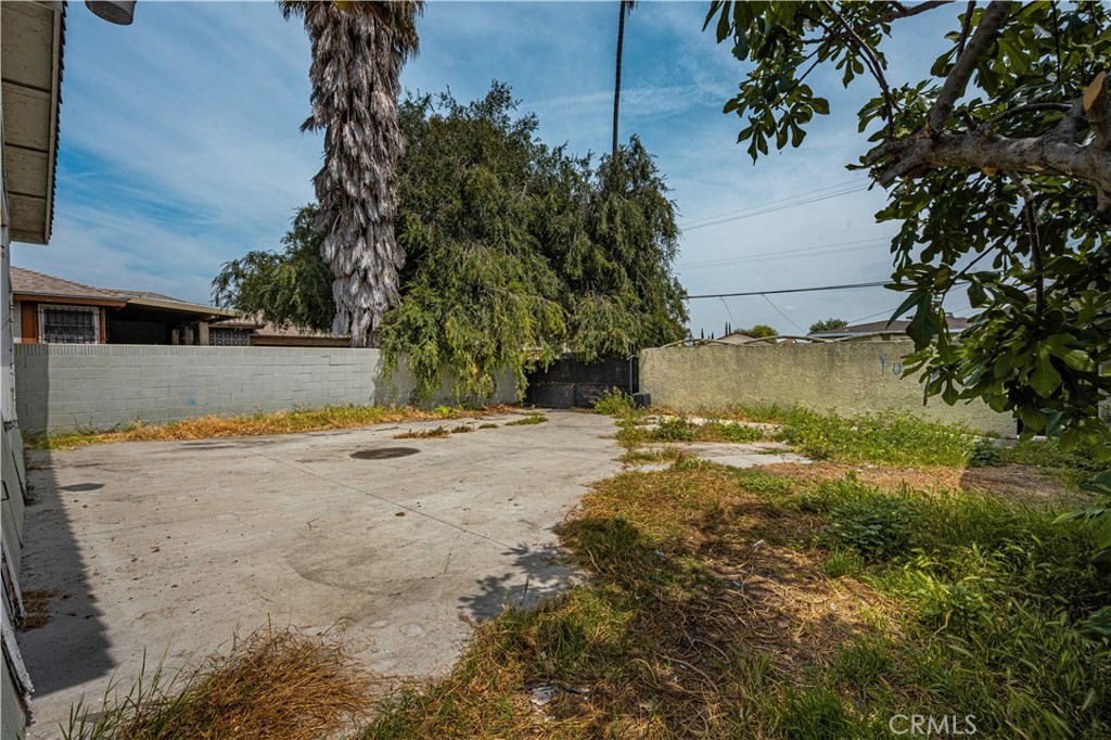 1405 S Center Avenue Property Photo 20