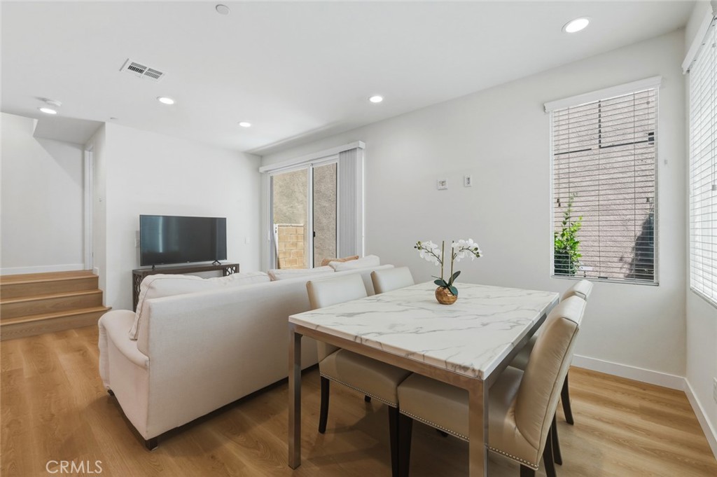 595 Cultivate Property Photo 13
