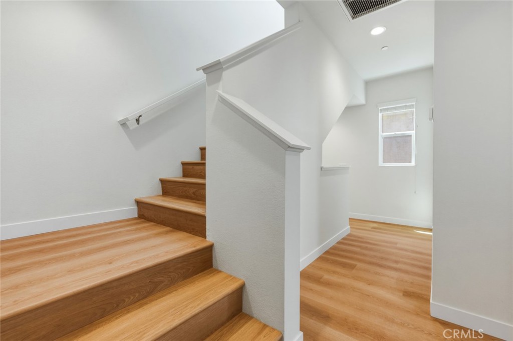 595 Cultivate Property Photo 24