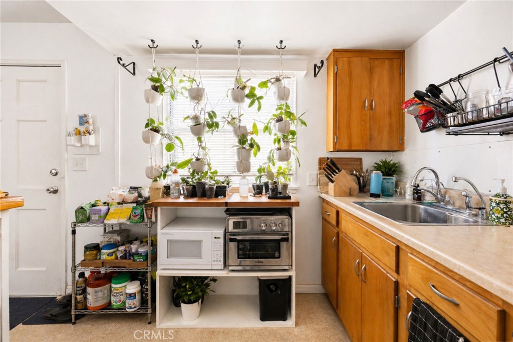 44 N Berkeley Avenue Property Photo 11