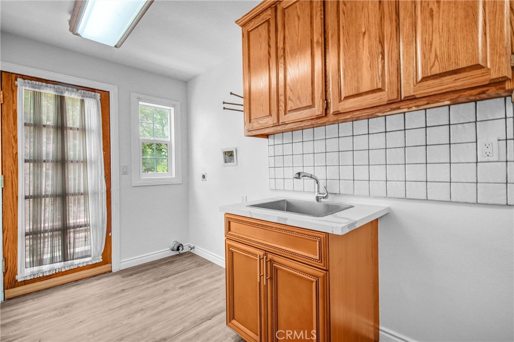 1249 Oakhaven Property Photo 18