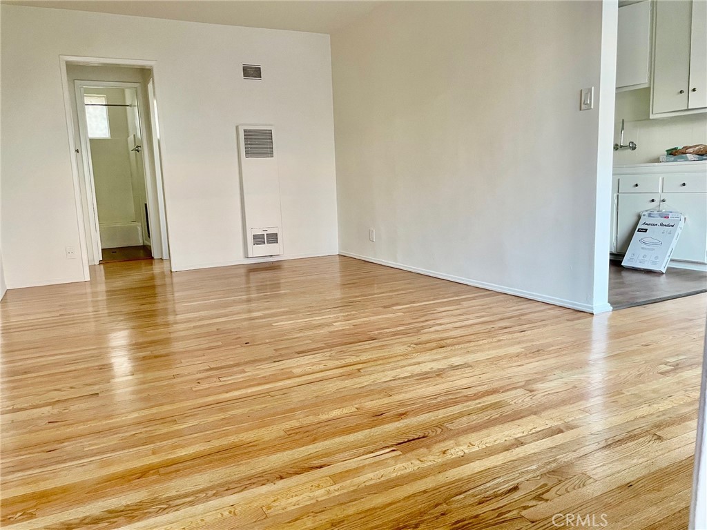 1433 N Bronson Avenue 6 Property Photo 4