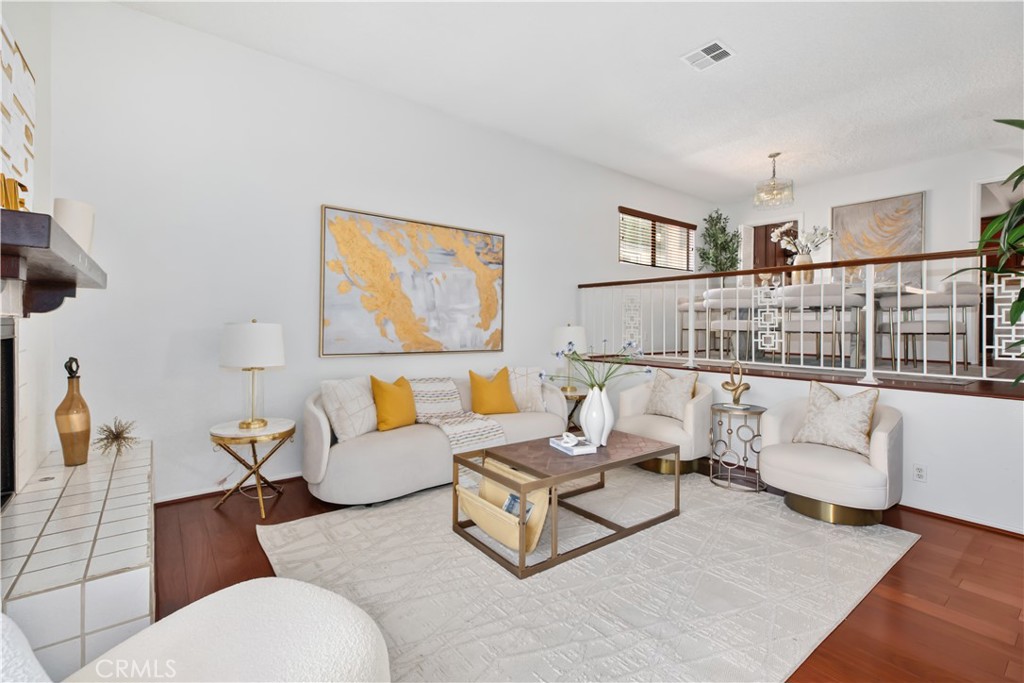 519 N Chandler Avenue A Property Photo 1