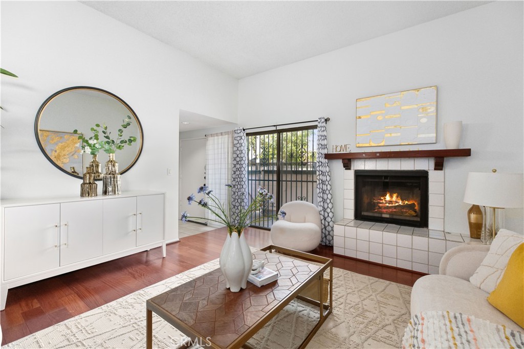 519 N Chandler Avenue A Property Photo 5