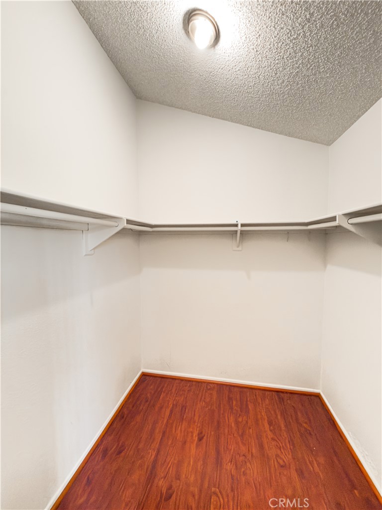 519 N Chandler Avenue A Property Photo 25