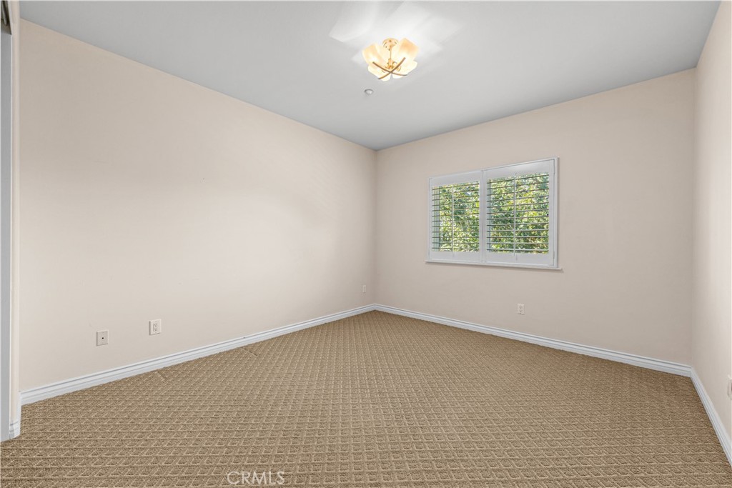 5215 Buffington Property Photo 31