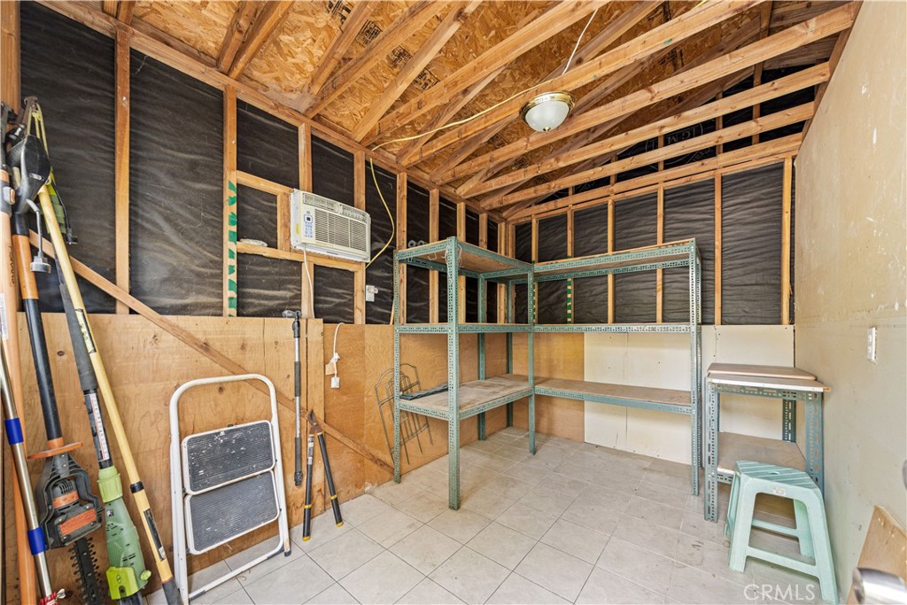5215 Buffington Property Photo 36