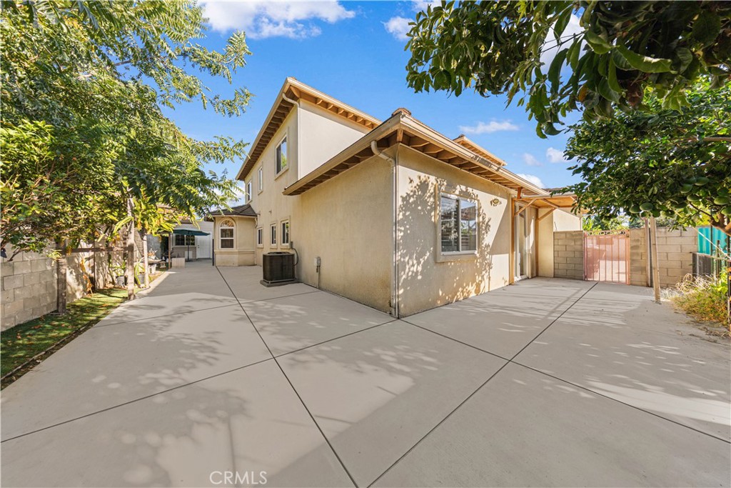 5215 Buffington Property Photo 40