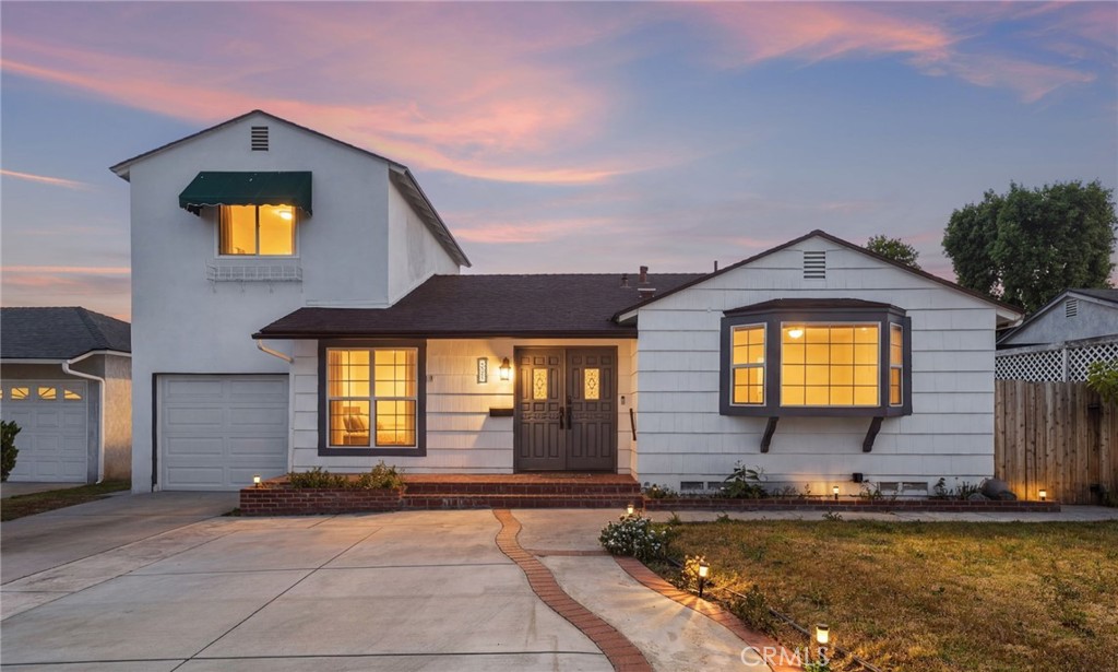4521 Sultana Property Photo