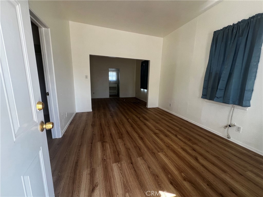 408 Bazoobuth Property Photo 4
