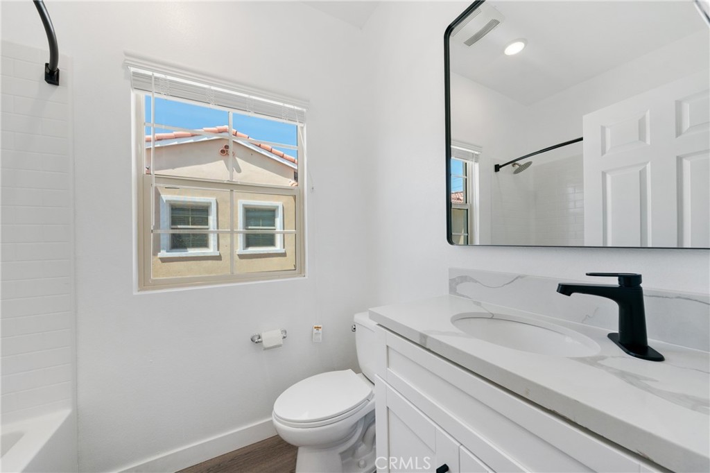 15447 Pomona Rincon Road 106 Property Photo 12