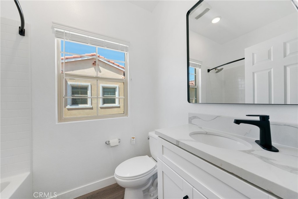 15447 Pomona Rincon Road 311 Property Photo 12