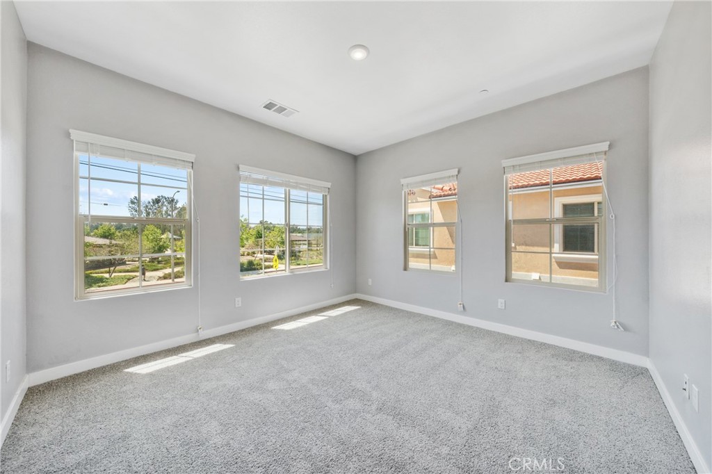 15447 Pomona Rincon Road 318 Property Photo 14