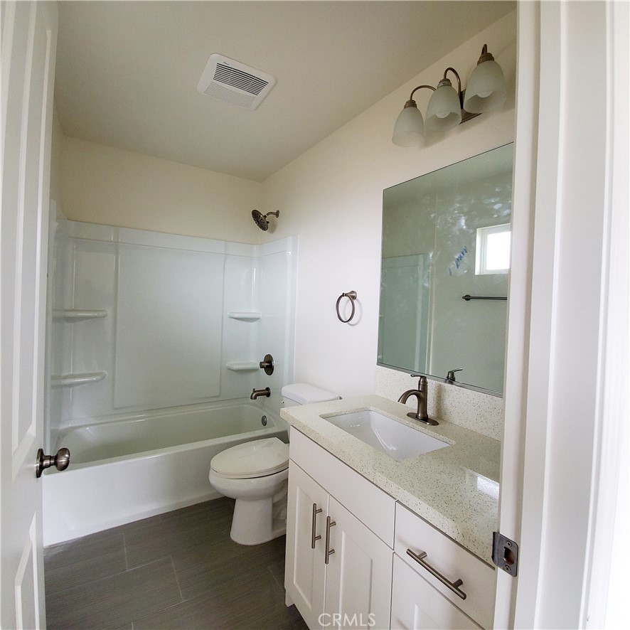 10341 Western Avenue Property Photo 11