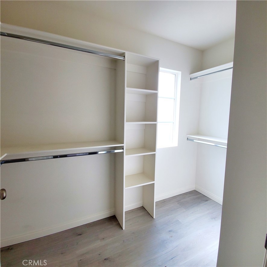 10341 Western Avenue Property Photo 15