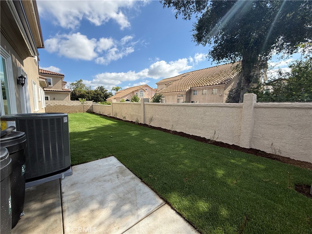 1538 Arland Property Photo 5