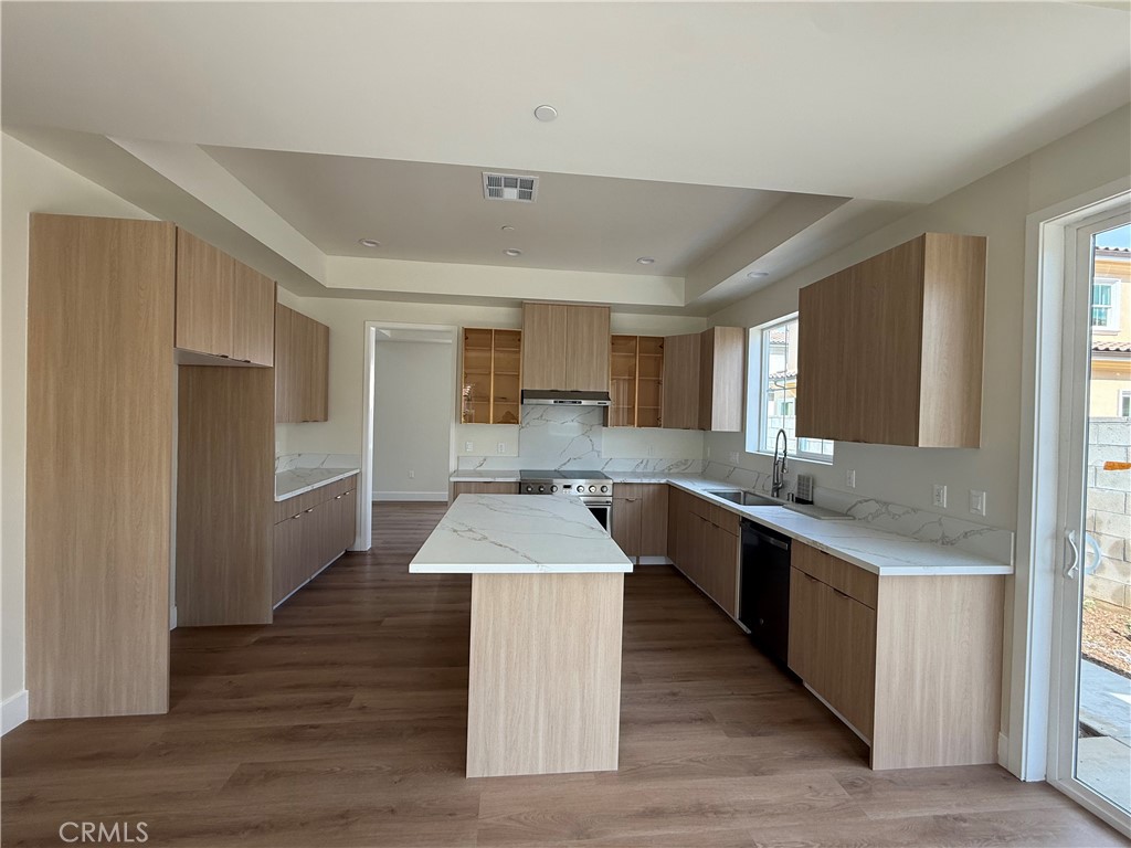 1538 Arland Property Photo 12