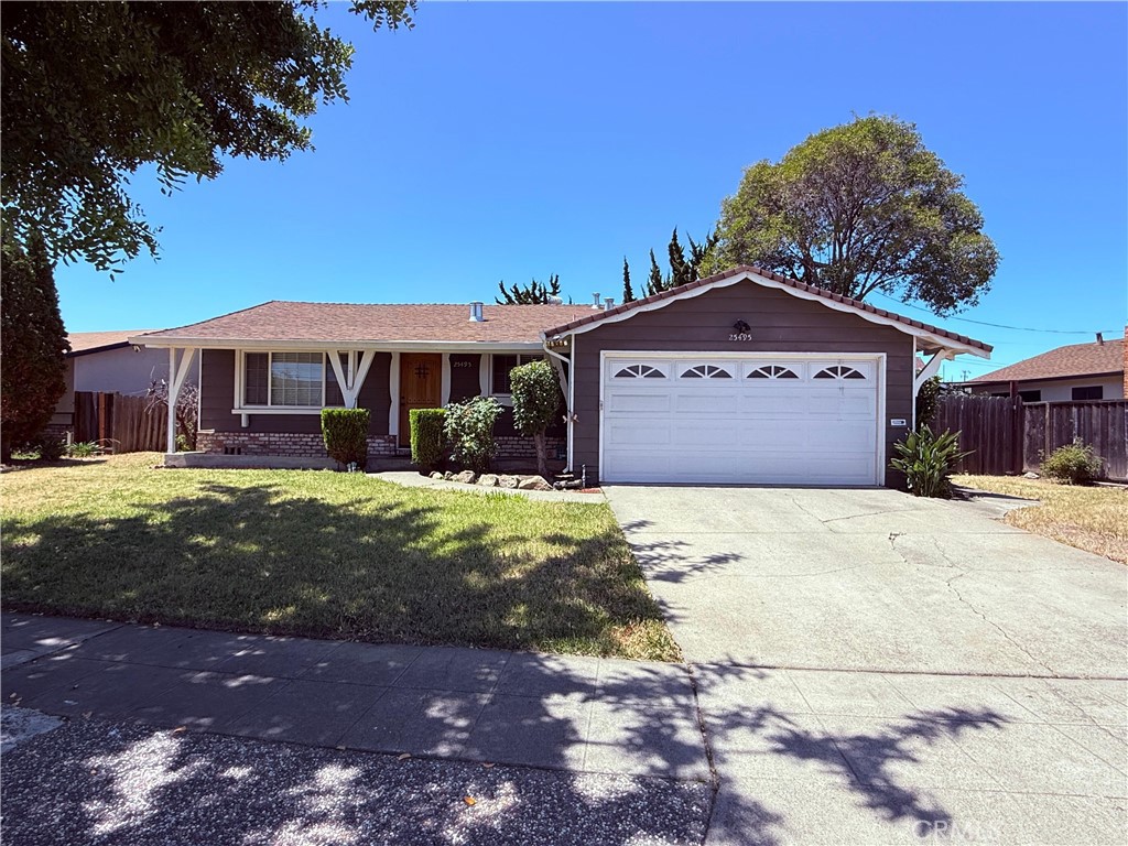25495 Seaver Property Photo 1