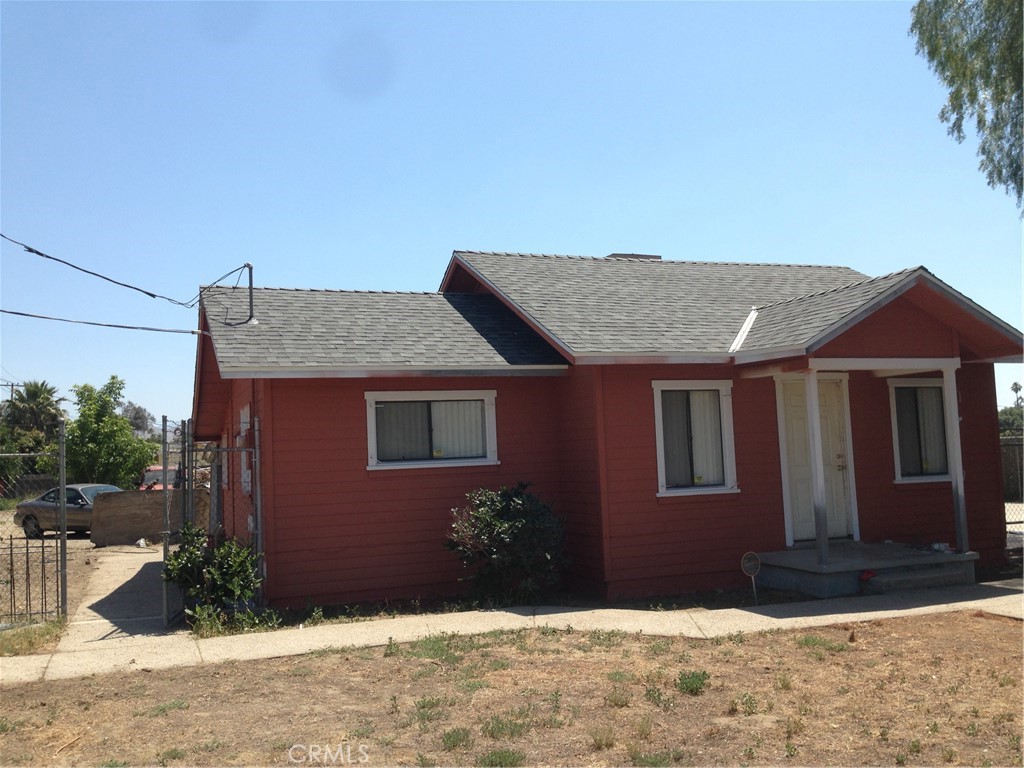 10312 Jurupa Road Property Photo 4