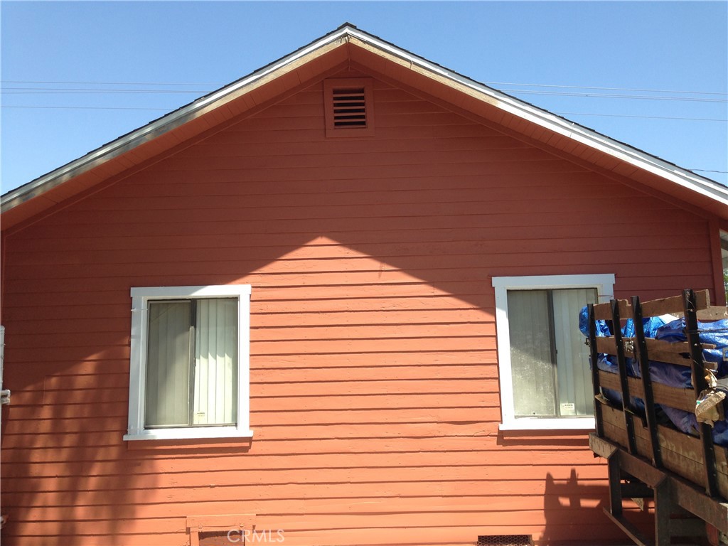 10312 Jurupa Road Property Photo 6