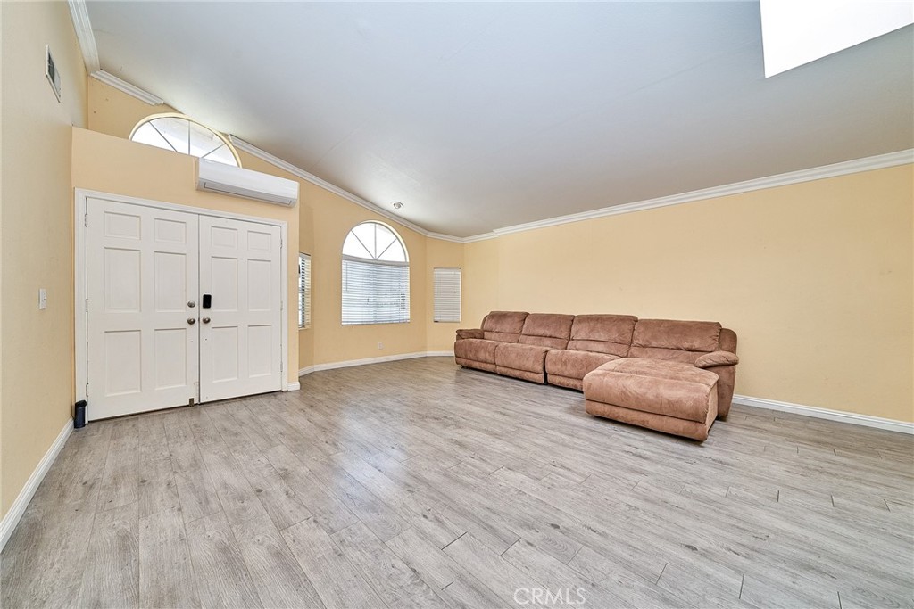 7145 N Muscatel Property Photo 3