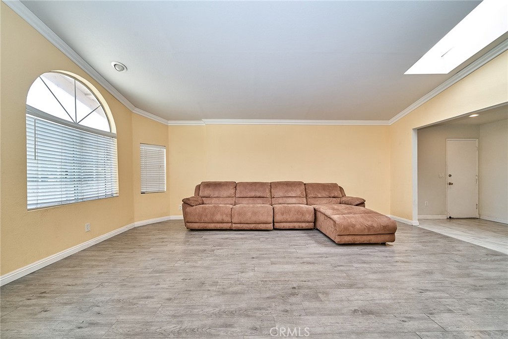 7145 N Muscatel Property Photo 4