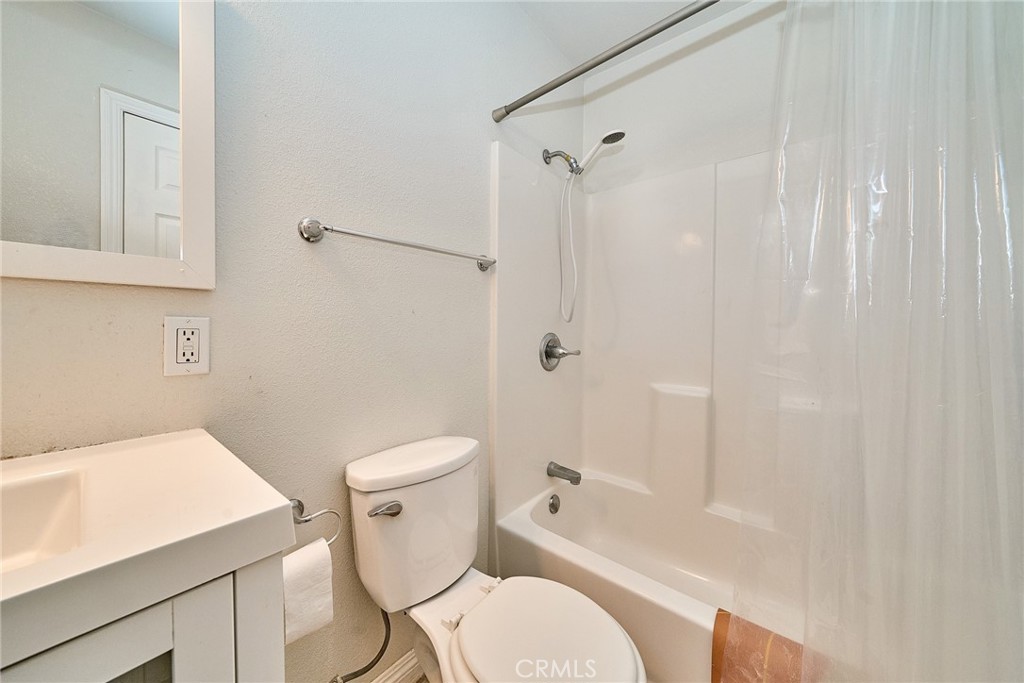 7145 N Muscatel Property Photo 24