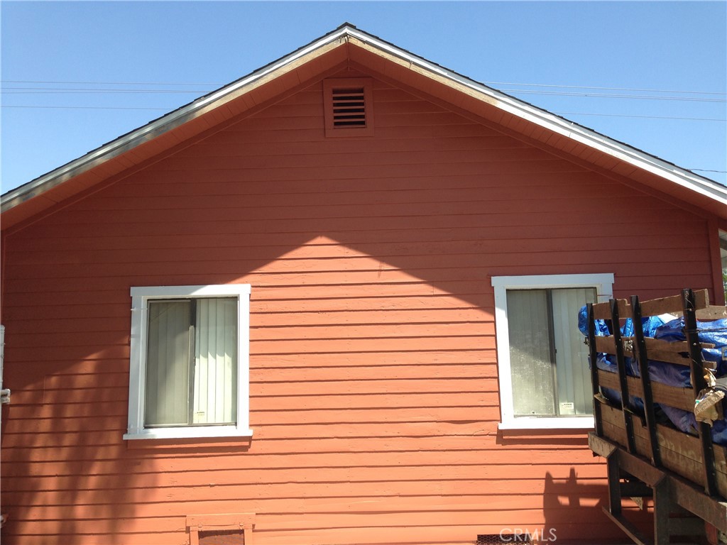 10312 Jurupa Road Property Photo 6